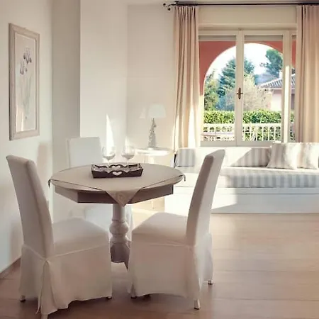 Comfort Apartment Garda Lake W/T Pool And Parking! * Garda (Verona)